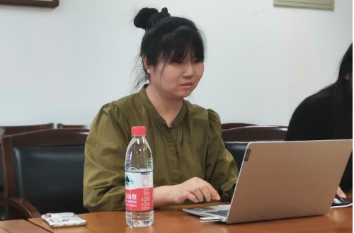 勾引色情