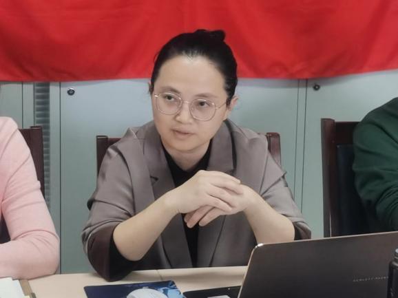 勾引色情